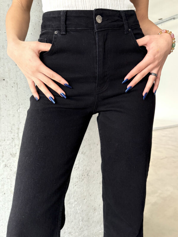 M-43 BLACK High-Waist Flared Jeans