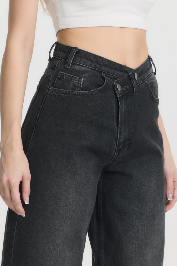 M-49 BLACK Crossover Wide Leg Jeans