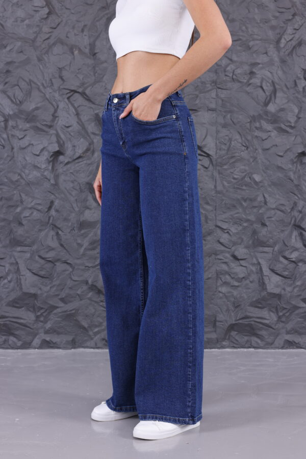 M-52 Stretch High-Waisted Wide-Leg Jean