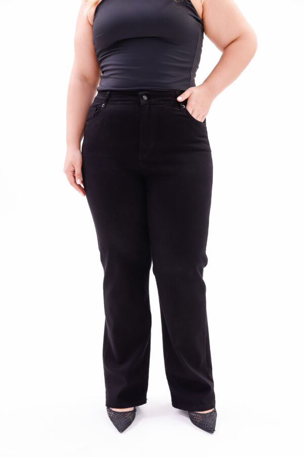 Plus Size- Women's Premium Turkish Denim, Plus Size Straight Cut with Lycra