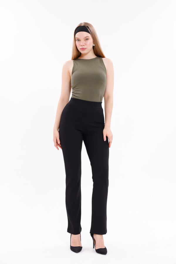 P-570 High-Waisted Straight Legging