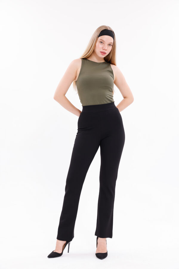 P-570 High-Waisted Straight Legging