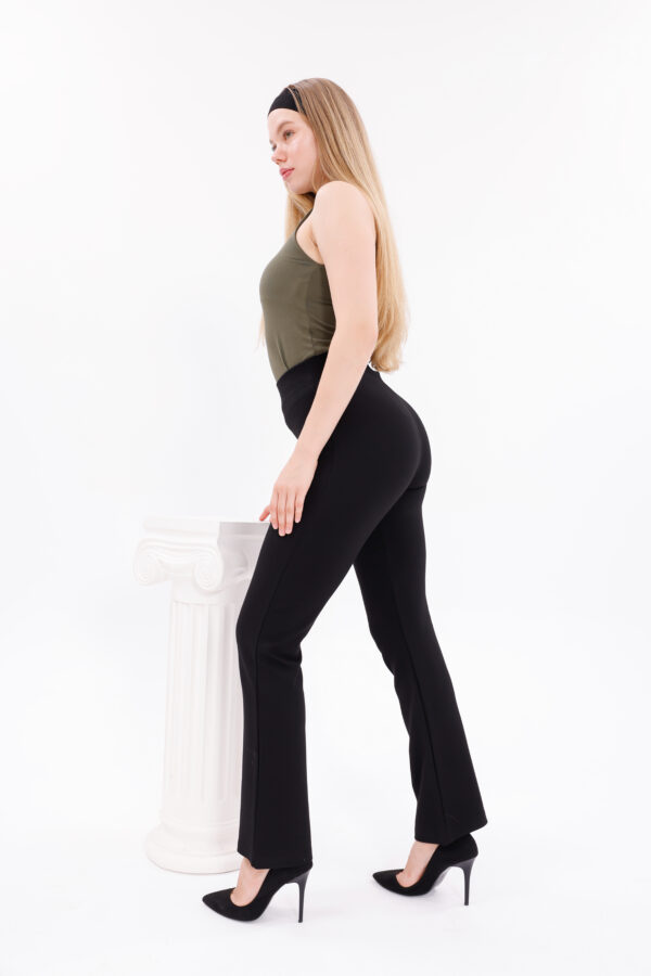 P-570 High-Waisted Straight Legging